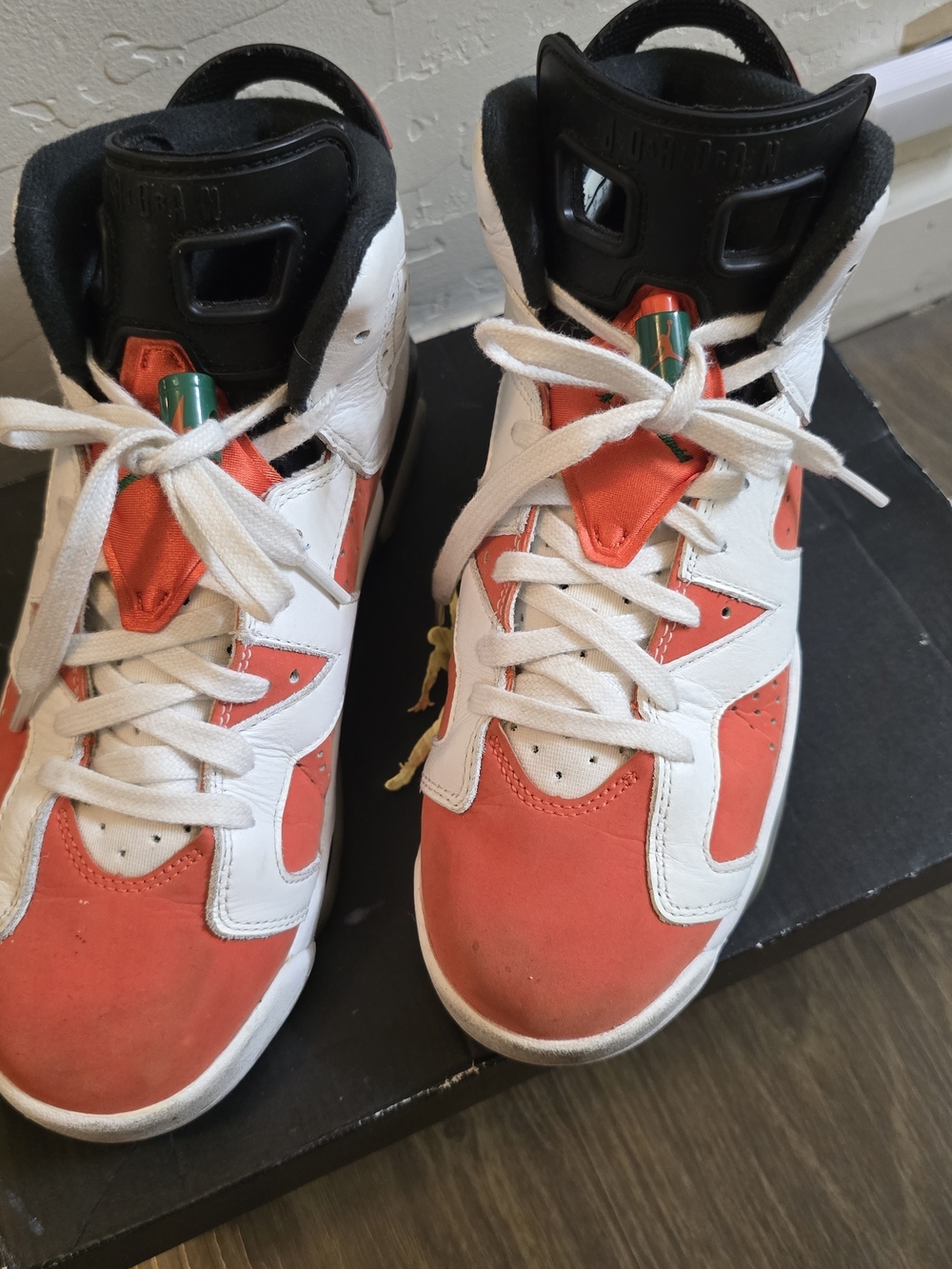 Air Jordan 6 Retro BG 5.5Y Basketball Shoes - Picture 2 of 10